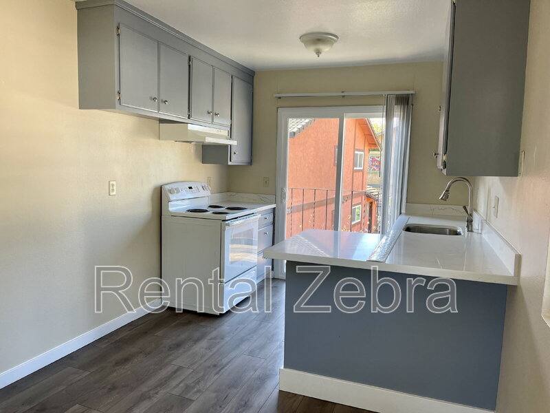 Apartment for rent at 935 Civic Center Dr #4, Rohnert Park, CA 94928