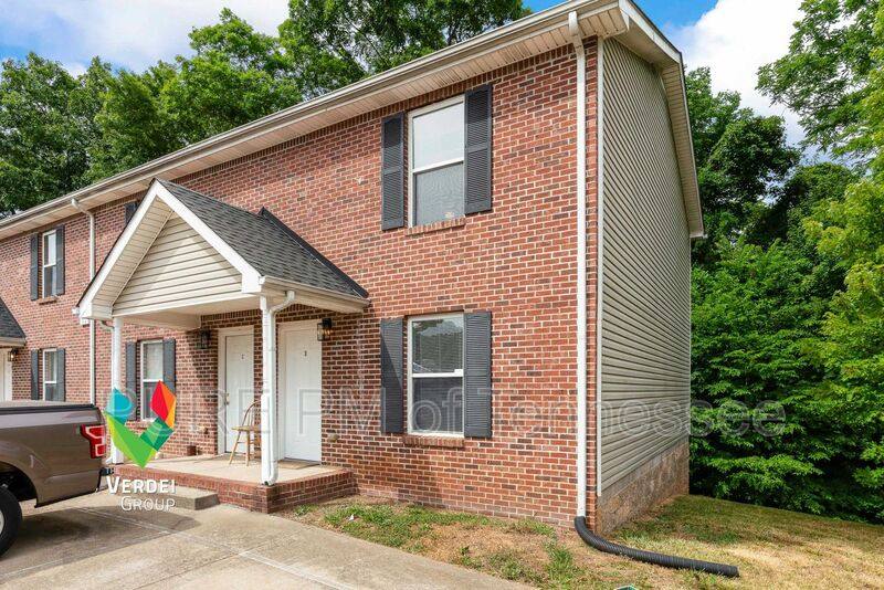 Townhouse for rent at 519 Peachers Ridge Rd #B, Clarksville, TN 37042