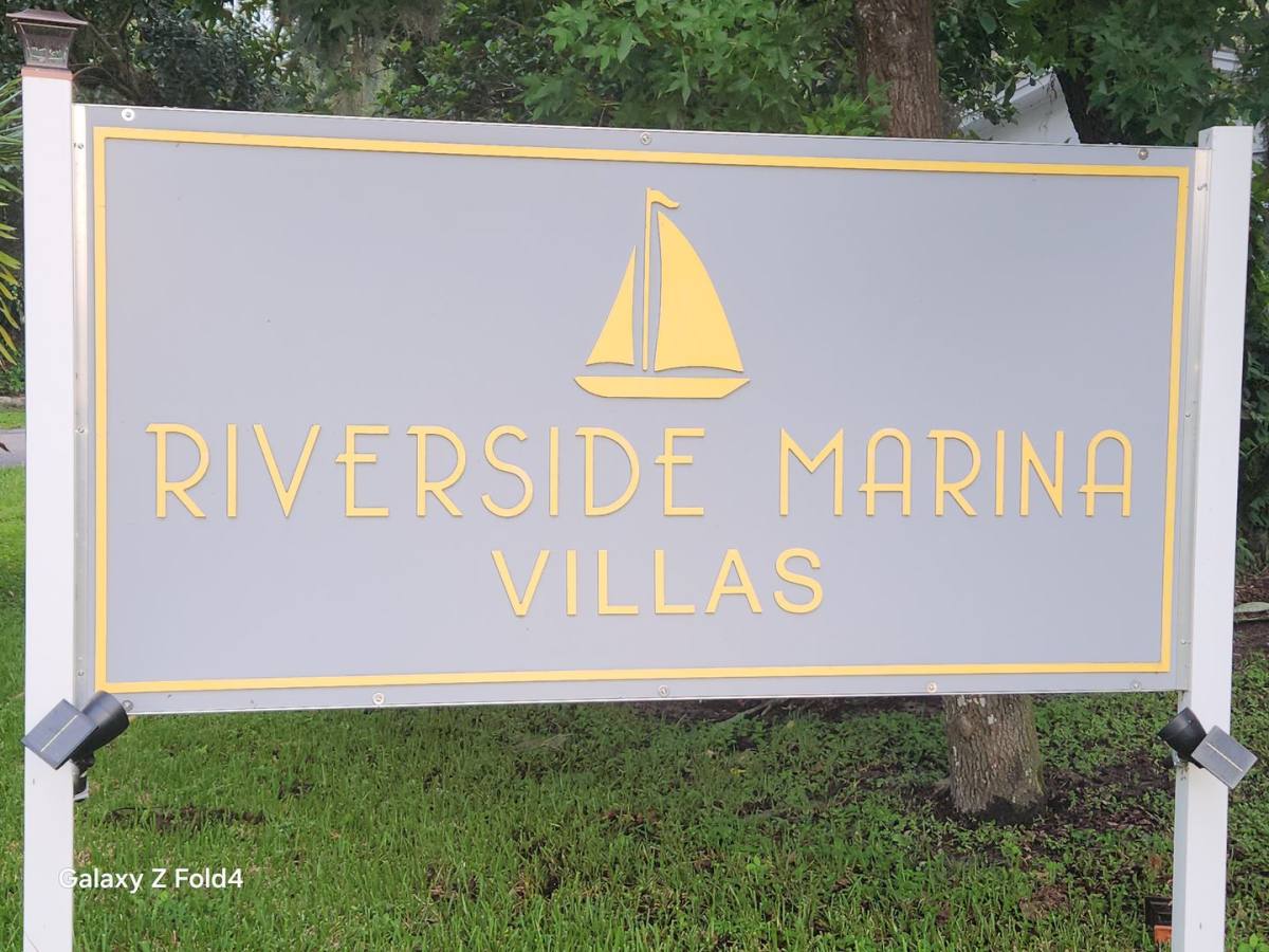 Apartment for rent at 8008 Emi Ann Lane, Riverview, FL 33578