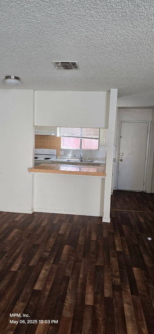 Apartment for rent at 2821 Park St Apts 1-11, Paso Robles, CA 93446