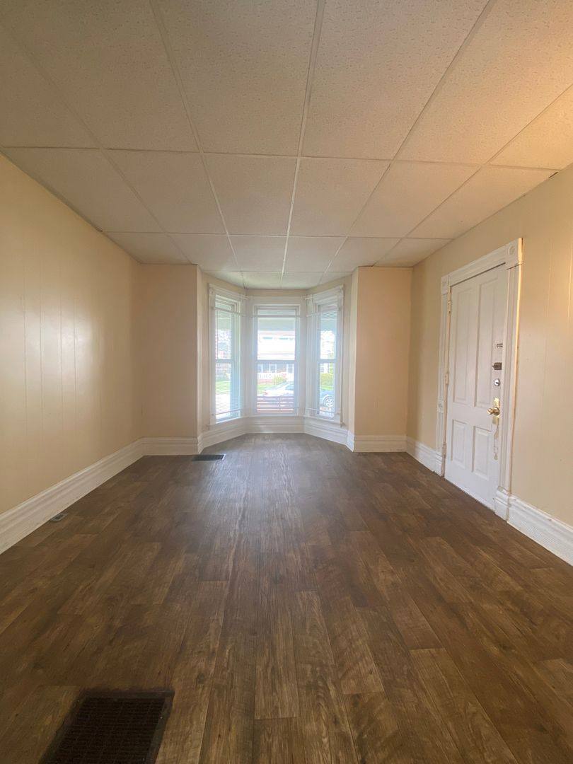 Apartment for rent at 118 S 6th St, Goshen, IN 46528
