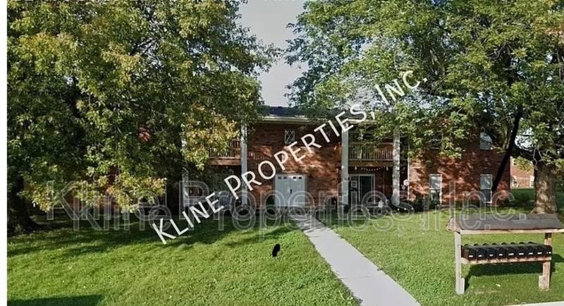 Apartment for rent at 634 Wooddale Terrace #1011, Greenwood, IN 46142