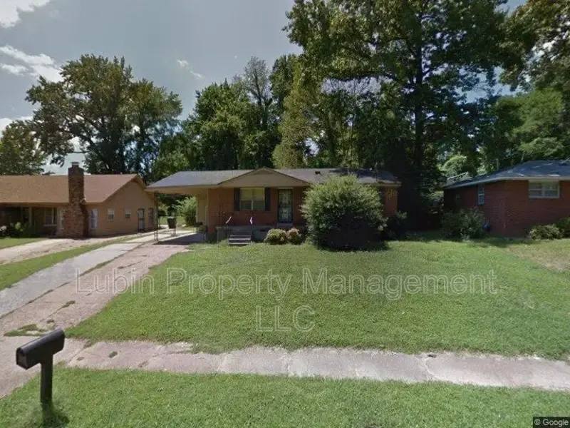 House for rent at 3395 Mountain Terrace St, Memphis, TN 38127