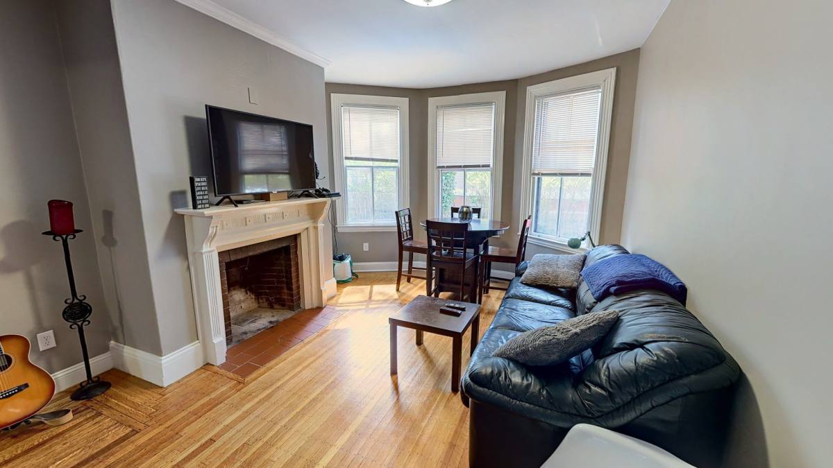 Apartment for rent at 29 Creighton St, Providence, RI 02906