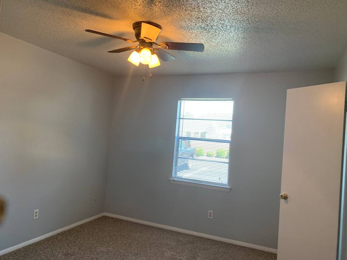 Apartment for rent at 4425 Sullivan St, Madison, AL 35758