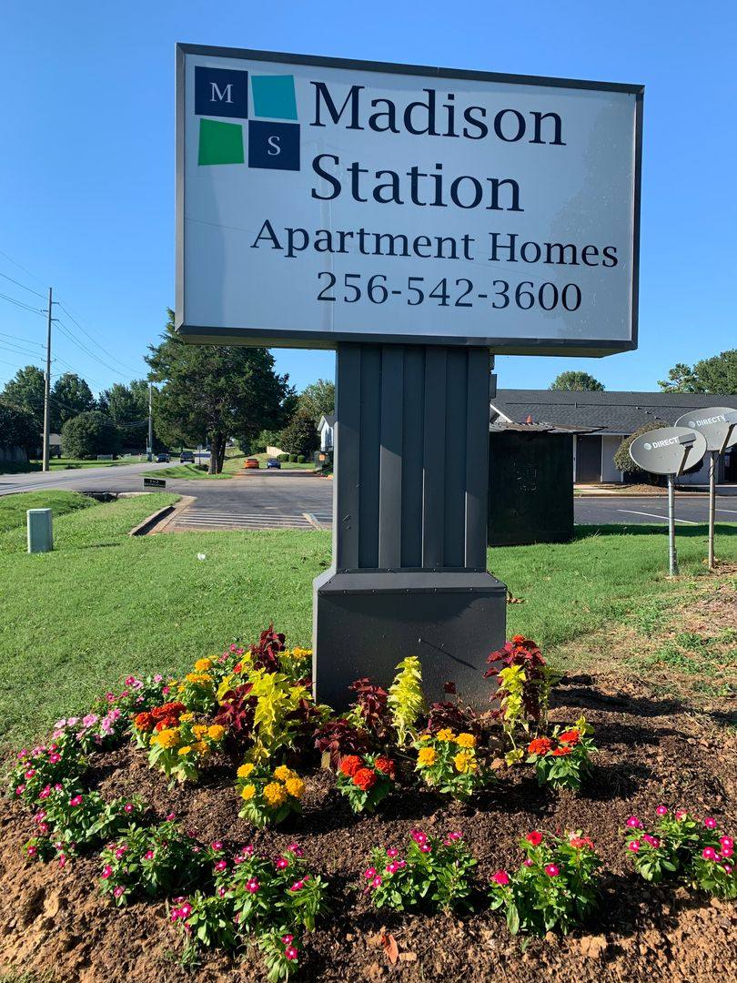 Apartment for rent at 4425 Sullivan St, Madison, AL 35758