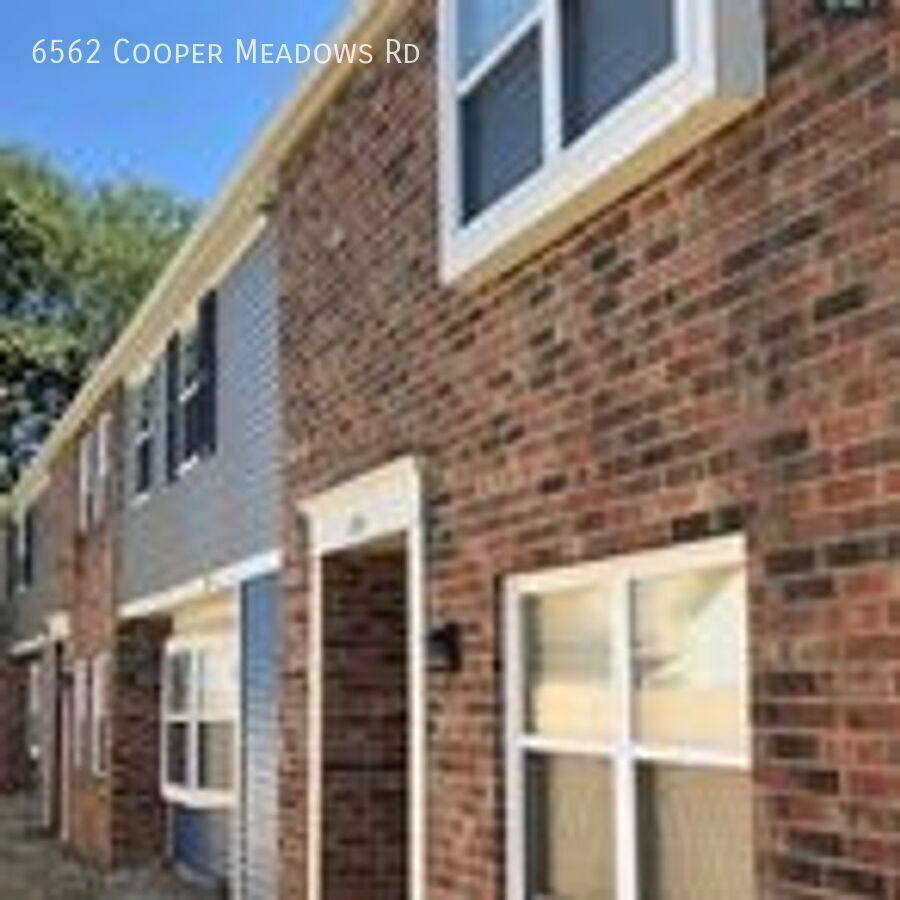 Apartment for rent at 6562 Cooper Meadows Rd, Westerville, OH 43081