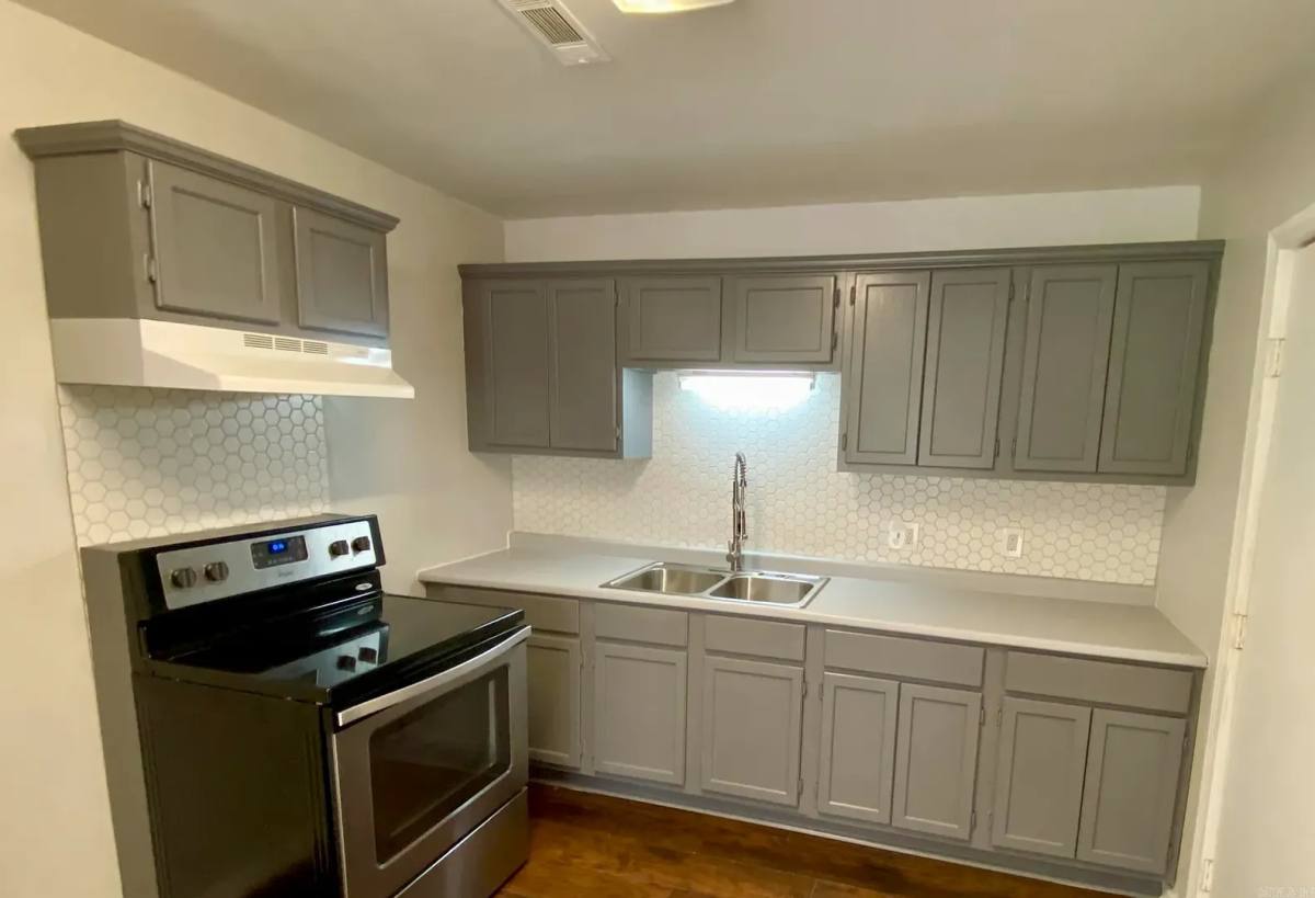 House for rent at 4018 Elam St, Little Rock, AR 72204