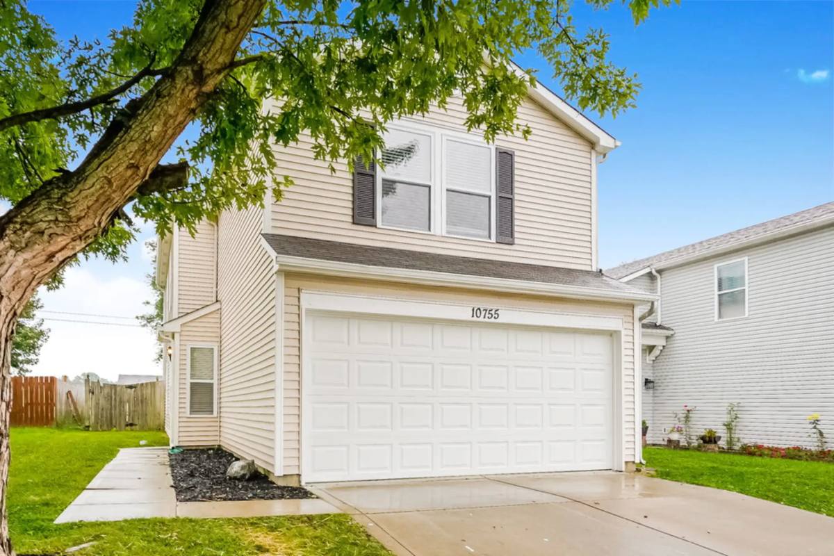 House for rent at 10755 Glenayr Dr, Camby, IN 46113