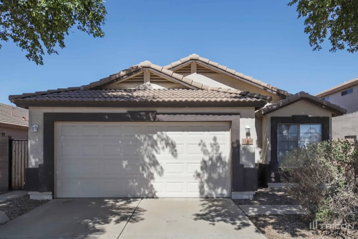 House for rent at 11446 W Roanoke Dr, Avondale, AZ 85392