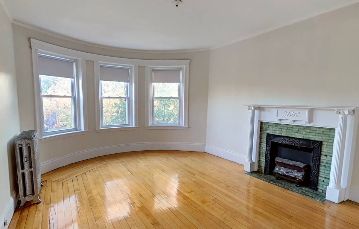 Apartment for rent at 1824 Beacon St #7, Brookline, MA 02445
