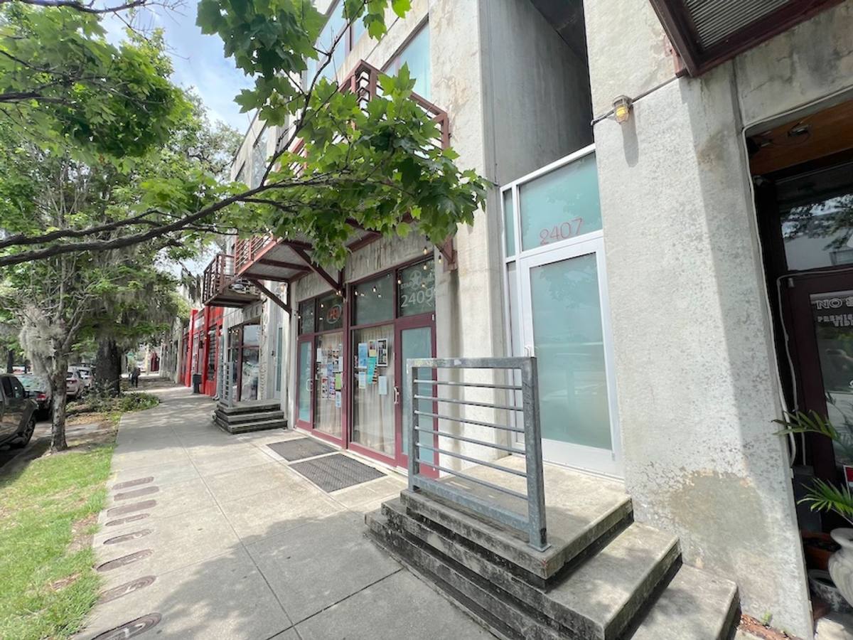 Apartment for rent at 2407 A Bull St, Savannah, GA 31401