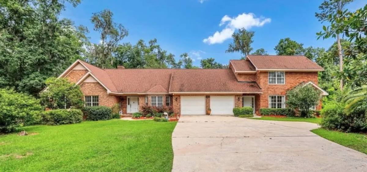 House for rent at 393 Dutchman's Cove Rd, Midway, GA 31320