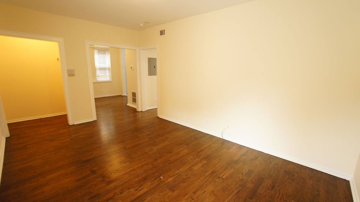 Apartment for rent at 3533-3535 W Fullerton & 2347-2359 N Drake, Chicago, IL 60647