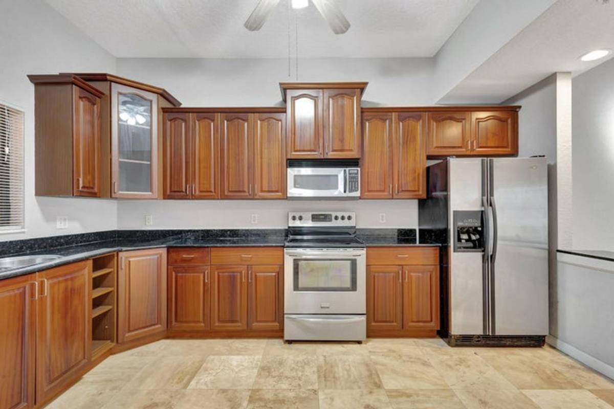 Condo for rent at 1620 Presidential Way #110, West Palm Beach, FL 33401