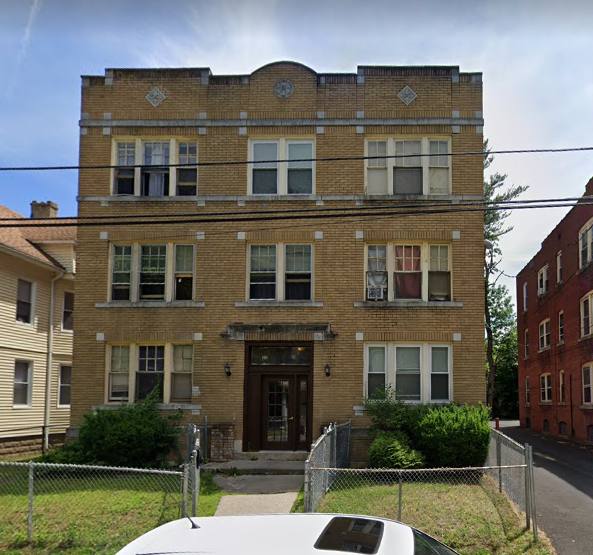 Apartment for rent at 20-22 Harper St, Hartford, CT 06112