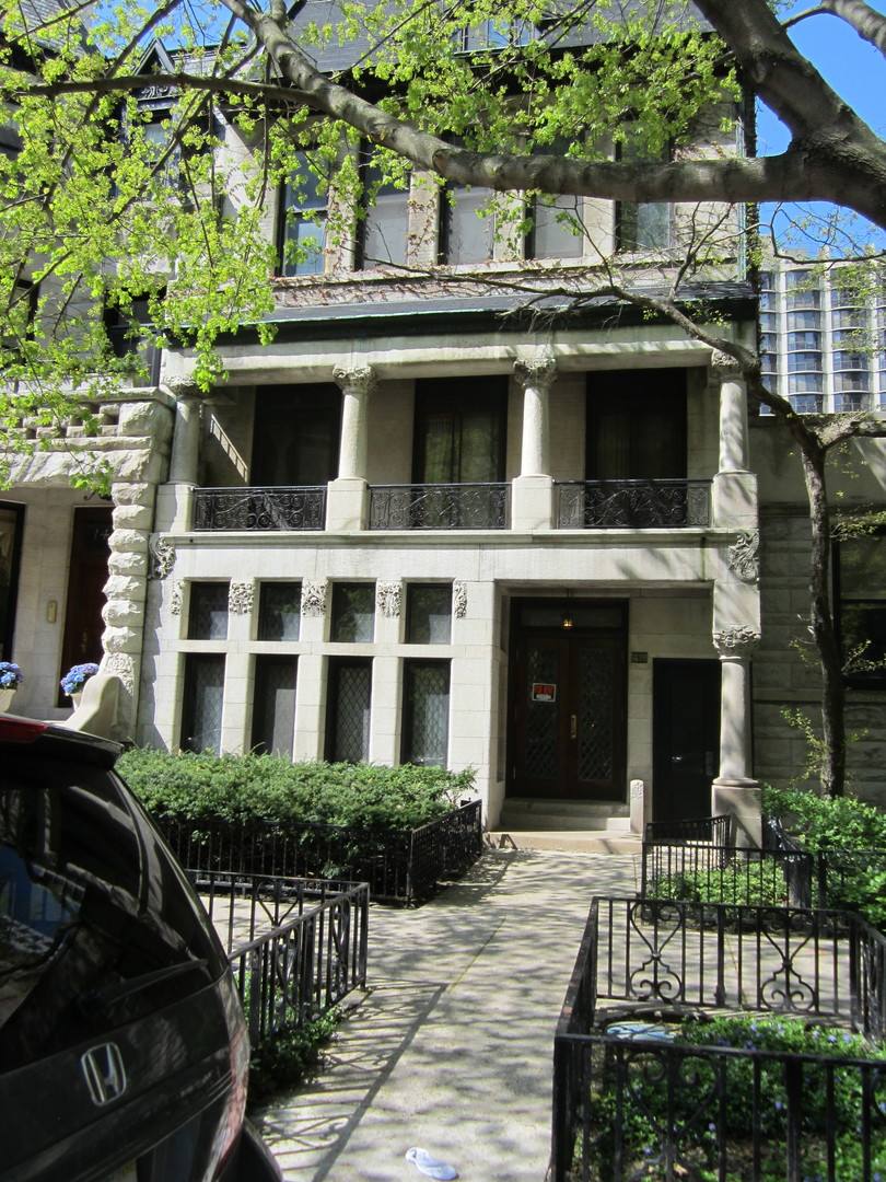 Apartment for rent at 1436 N Astor, Chicago, IL 60610