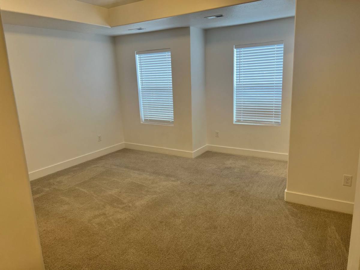 Townhouse for rent at 3881 W Kinglassie Court, Salt Lake City, UT 84129