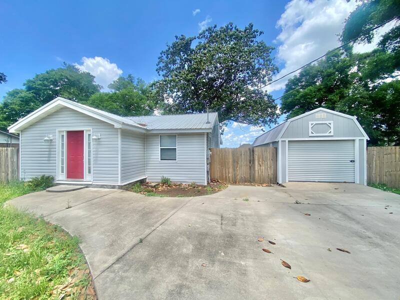 House for rent at 2319 Lewis St, Crestview, FL 32539