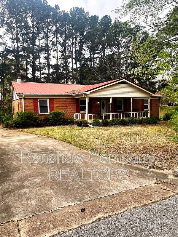 House for rent at 3122 Northwood Blvd, Humboldt, TN 38343