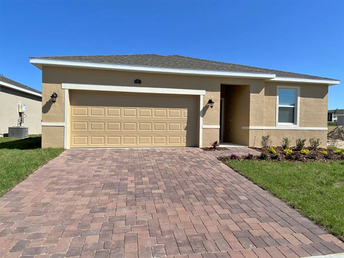 House for rent at 29214 Armoyan Blvd, Floor, Leesburg, FL 34748