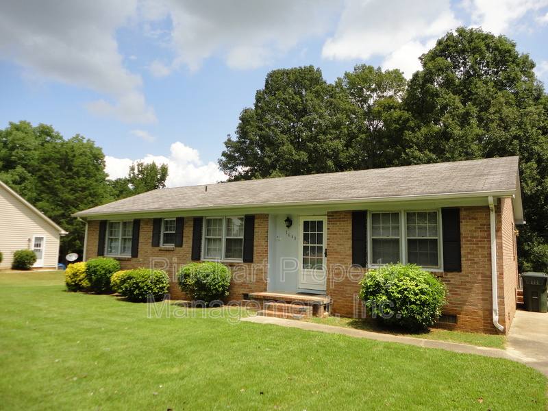 House for rent at 1648 Amber Lane, Rock Hill, SC 29732