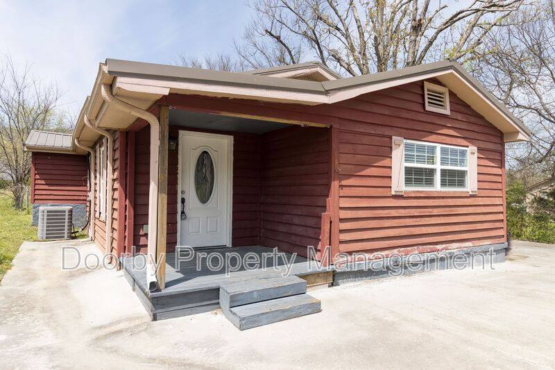 House for rent at 431 Browns Ferry Rd, Chattanooga, TN 37419