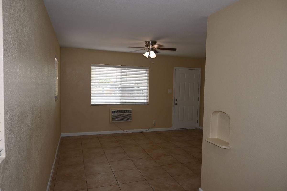 Apartment for rent at 320 N 16th St, Las Vegas, NV 89101