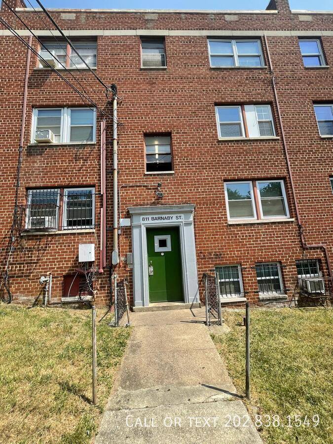 Apartment for rent at 811 Barnaby St SE #204, Washington, DC 20032