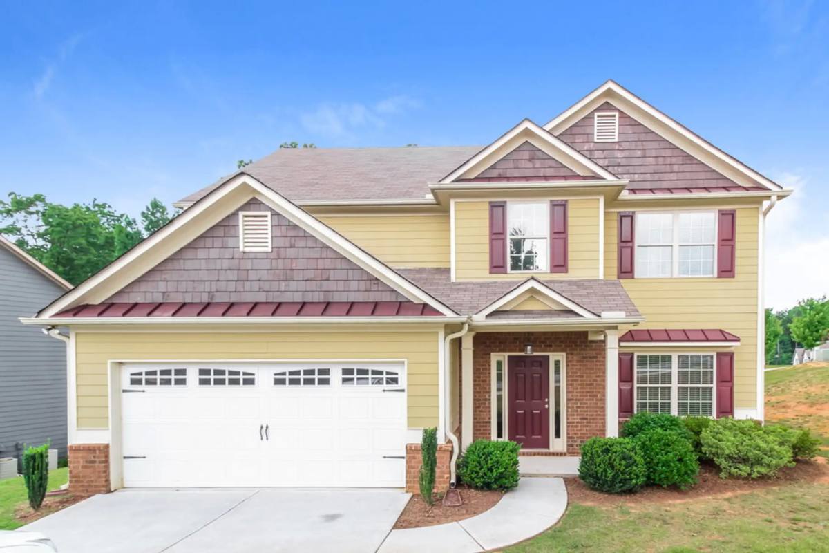 House for rent at 3502 Sandy Bank Dr, Auburn, GA 30011