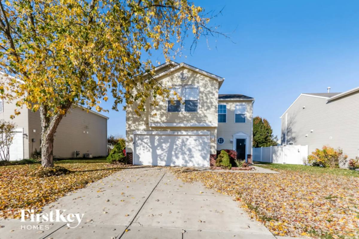 House for rent at 8291 S Shady Trail Dr, Pendleton, IN 46064