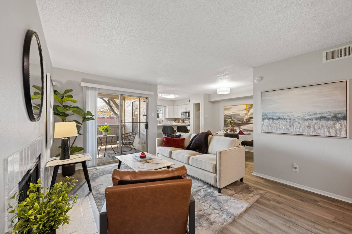 Apartment for rent at 18eleven Frankford, 1811 E Frankford Rd, Carrollton, TX 75007