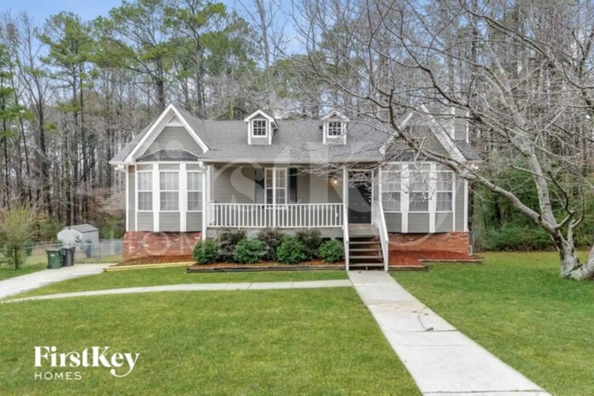 House for rent at 682 Brandy Dr, Trussville, AL 35173