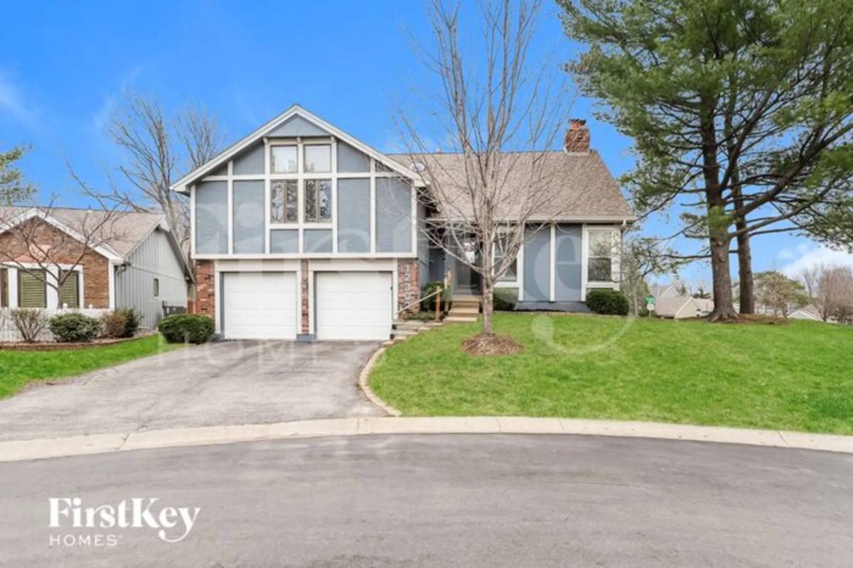 House for rent at 12302 82nd Terrace, Lenexa, KS 66215