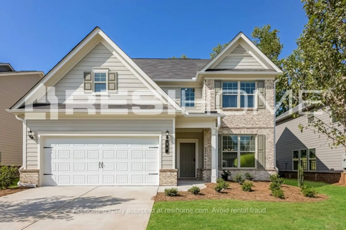 House for rent at 332 Phaeton Lane, Dawsonville, GA 30534