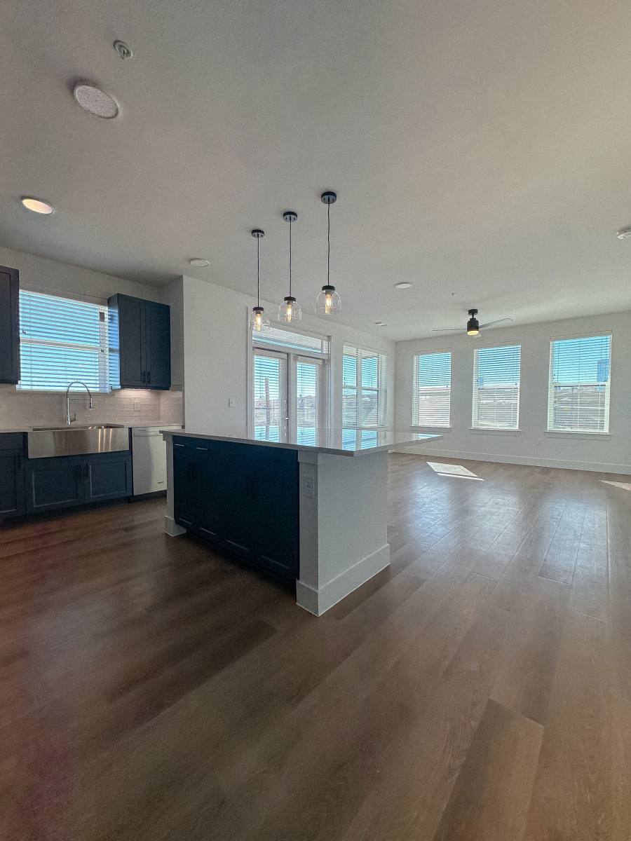Apartment for rent at 305 Maple St #13043, Fort Worth, TX 76102