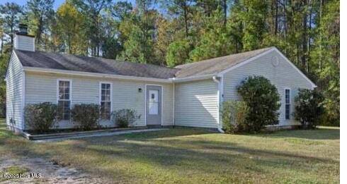 House for rent at 210 Country Rd, Jacksonville, NC 28546