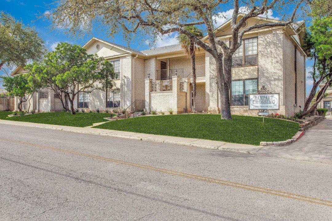 Condo for rent at 165 W Rampart Dr #1203, San Antonio, TX 78216