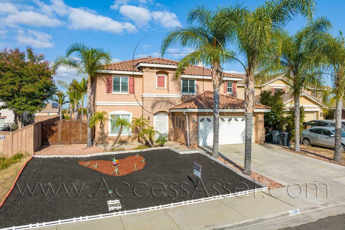 House for rent at 198 S Nebraska St, Lake Elsinore, CA 92530