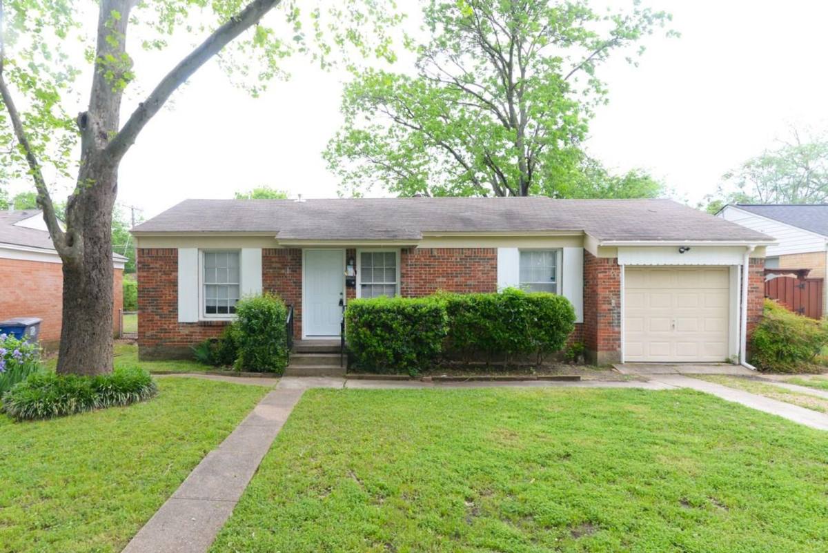House for rent at 10433 Fern, Dallas, TX 75228