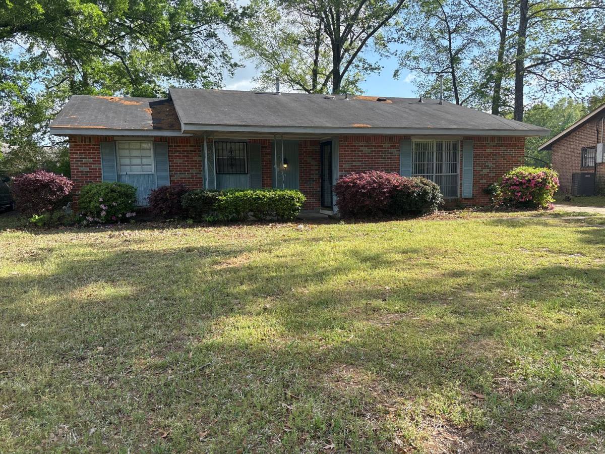 House for rent at 4037 Piedmont Dr, Montgomery, AL 36108