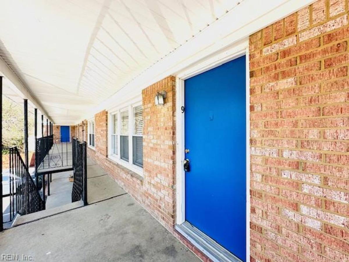 Apartment for rent at 1314-1318 Little Bay Ave, Norfolk, VA 23503