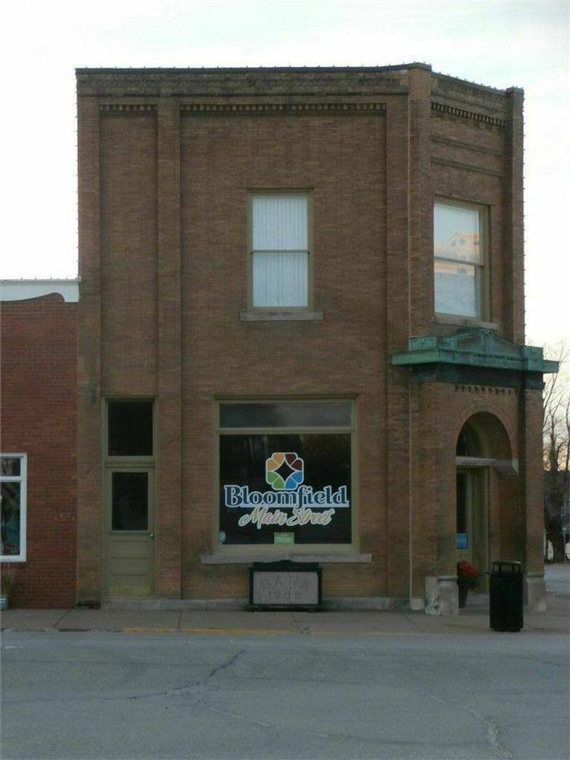 Apartment for rent at 101 E Franklin St, Bloomfield, IA 52537
