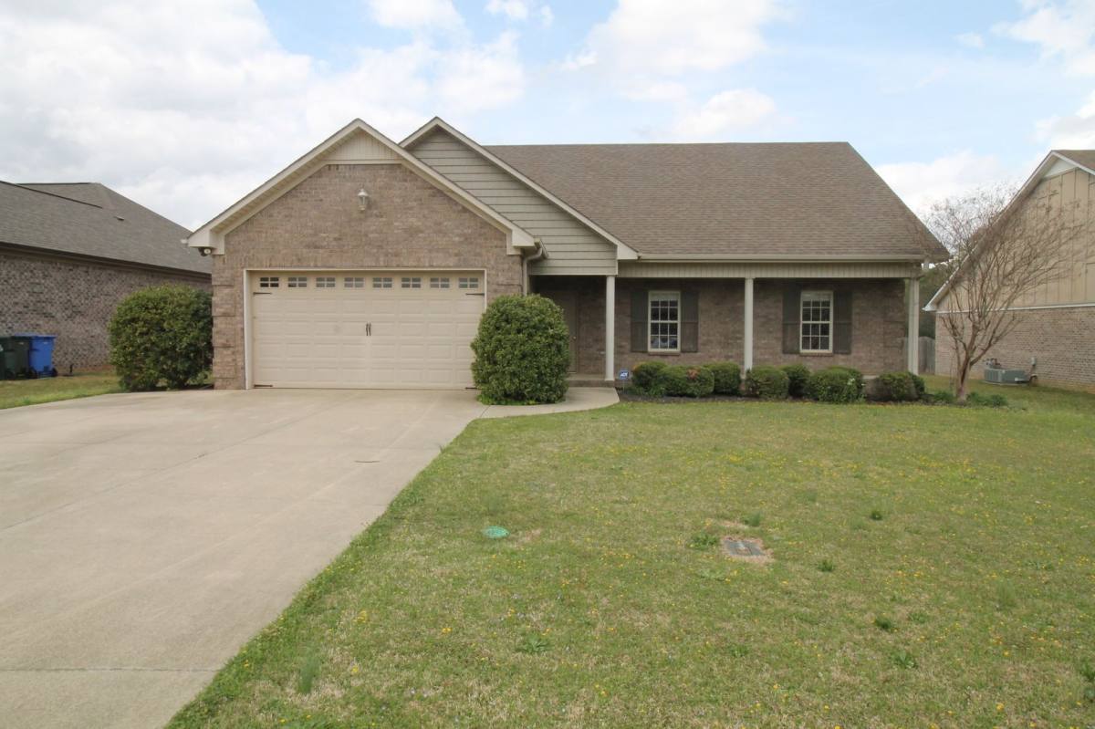 House for rent at 22959 Oakdale Ridge Lane, Athens, AL 35613