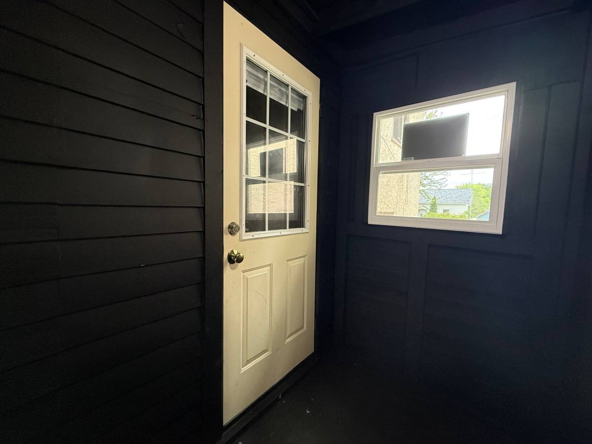 Apartment for rent at 1020 Adams St, La Crosse, WI 54601