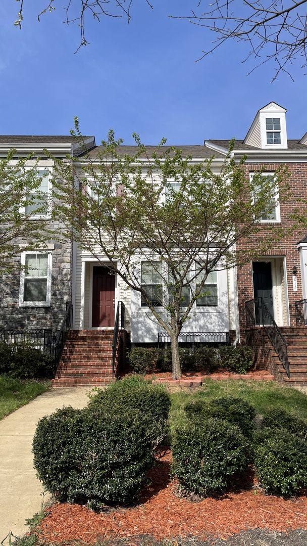 Townhouse for rent at 211 Apricot St, Stafford, VA 22554