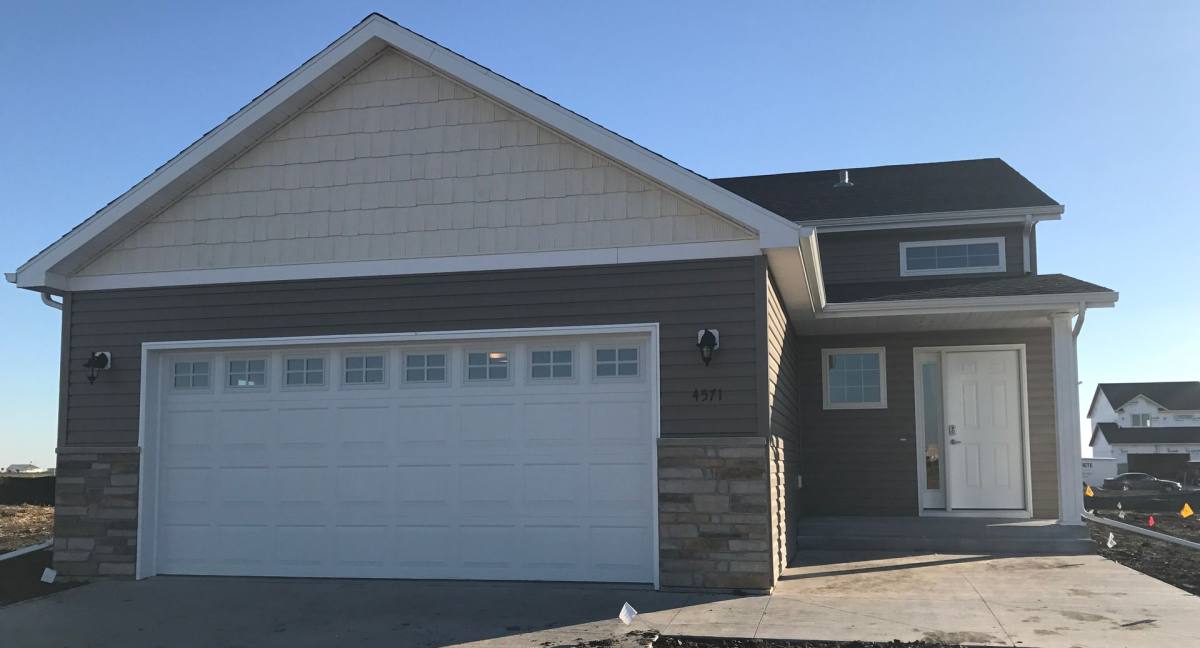 House for rent at 4571 Bluestem Way, Moorhead, MN 56560
