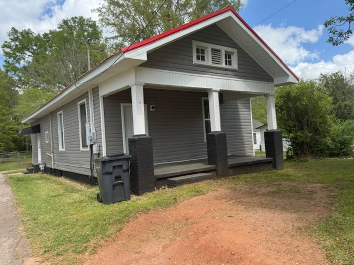 House for rent at 700 Swanson St, Lagrange, GA 30240