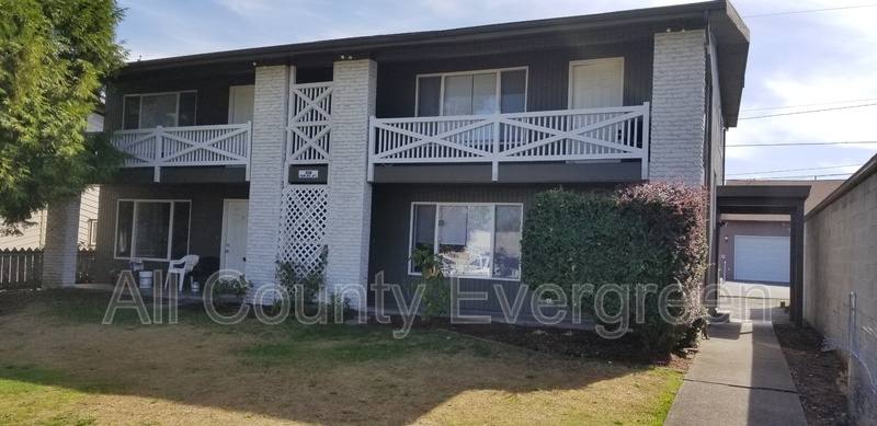 Apartment for rent at 308 Park Ave #3, Auburn, WA 98002