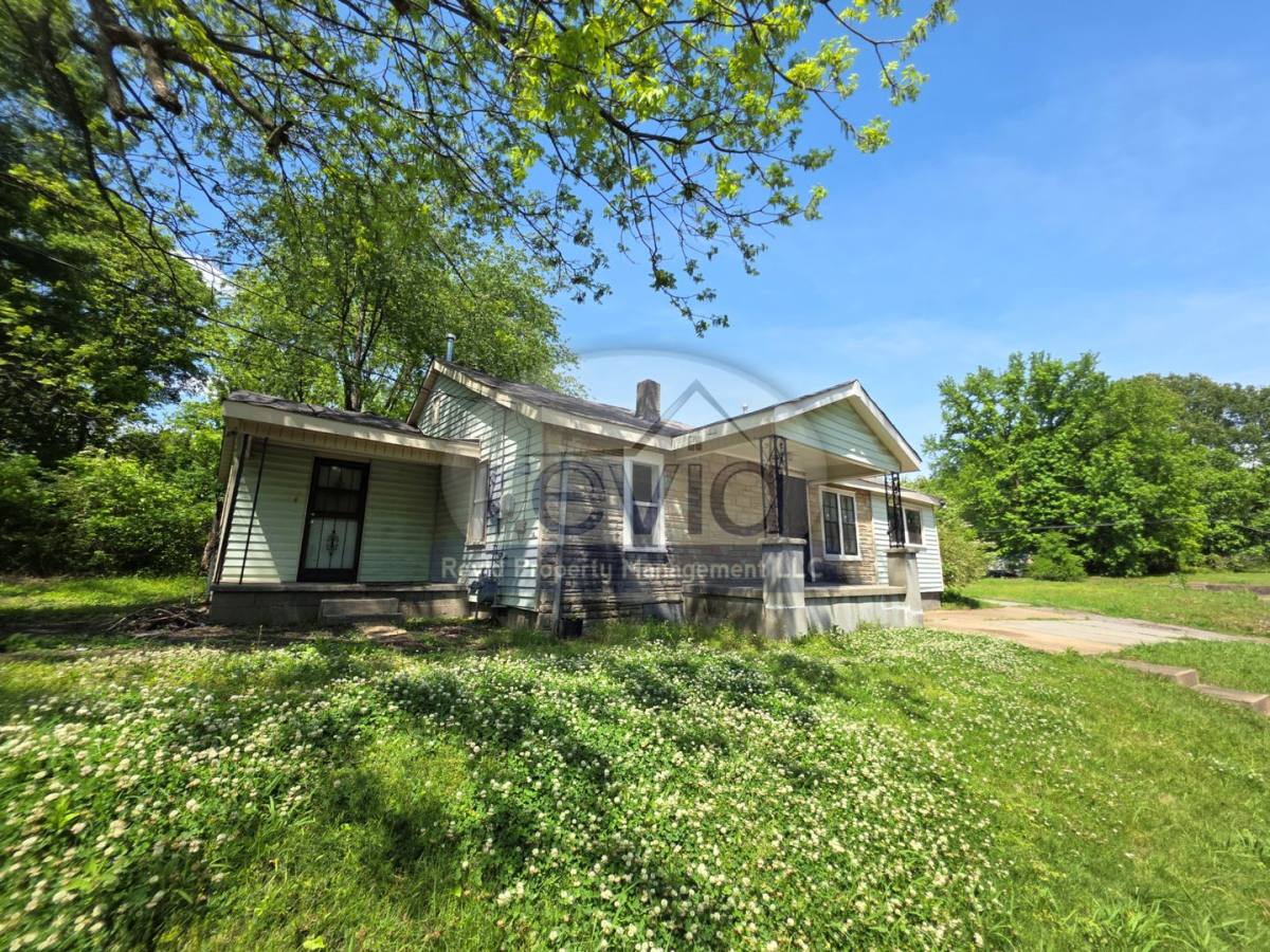 House for rent at 694 Flynn Rd, Memphis, TN 38109